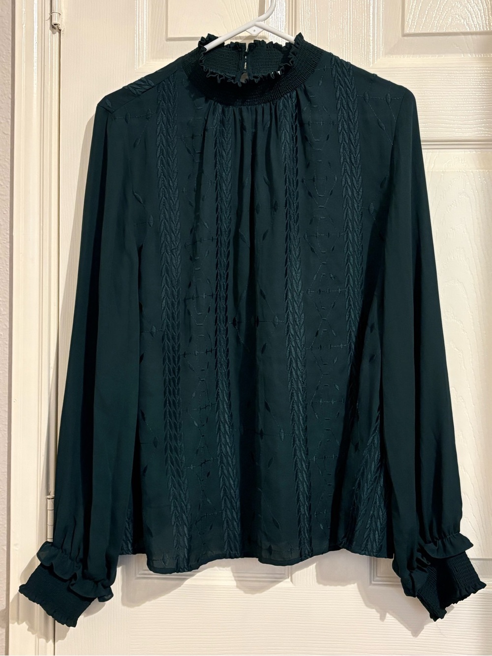 Gibson * Latimer forest green mock neck embroidered semi sheer blouse sz Large